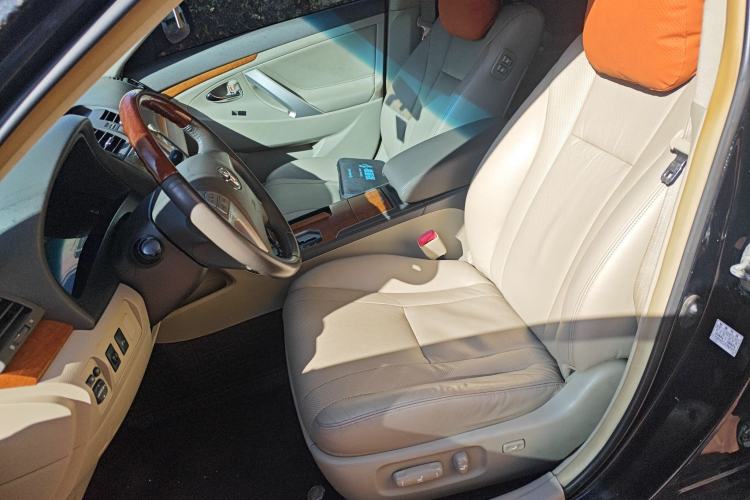 Used Toyota Camry 2013 200G Classic Luxury Edition