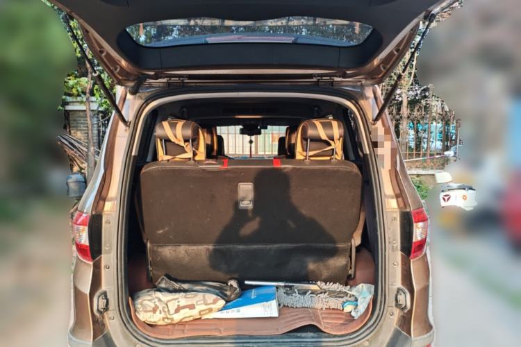 Used Foton Jiatu ix7 2016 1.5L ZhiZun Model Trunk