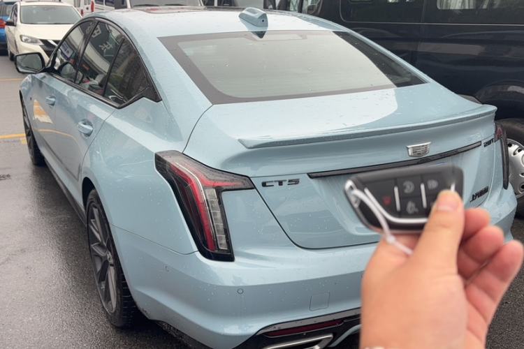 Used Cadillac CT5 2025 28T Track Performance Edition + Peak Track Optional Package Exterior 2