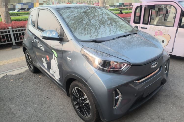 Used Chery QQ Little Ant 2022 Revised Version Sweet Pink Edition Half-Sugar Version Lithium Iron Phosphate 30.7 kWh 30 kW 301 km