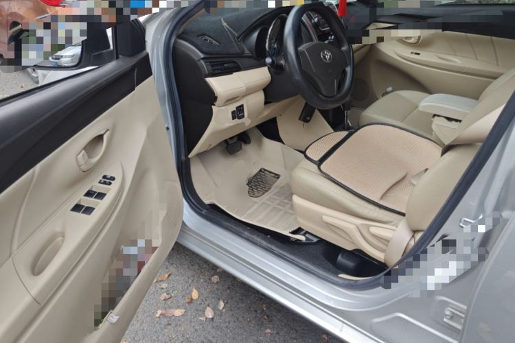 Used Toyota Vios 2016 1.5L Automatic ZhiZhen Xingyao Edition Driver Seat