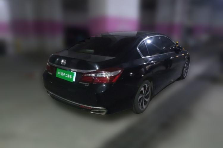 Used Honda Accord 2016 2.4L Luxury Edition
