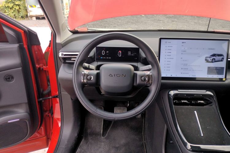 Used AION V 2024 Aion Tyrannosaurus 520 Smart Luxury Edition