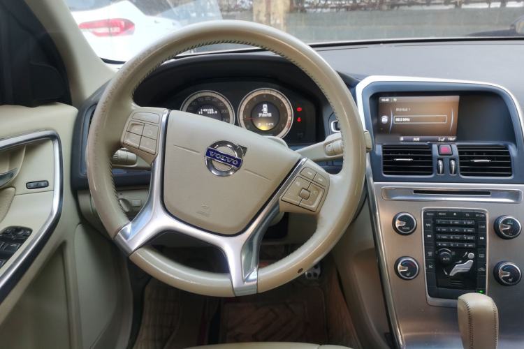 Used Volvo XC60 2012 T5 Comfort Edition