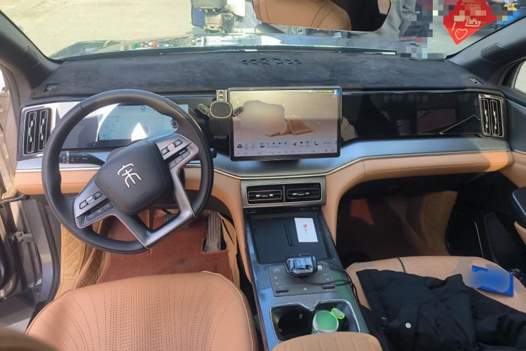 Used BYD Song L DM-i 2024 112 km Leading Edition
