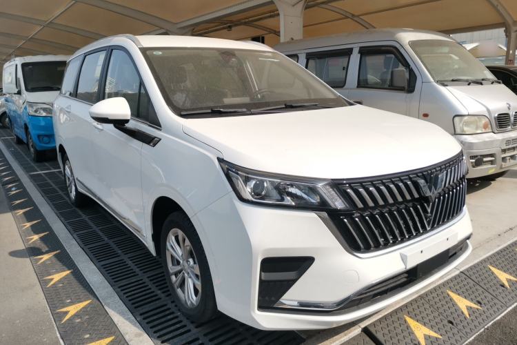 Used Wuling Jiachen 2022 1.5L Manual Comfort Edition

