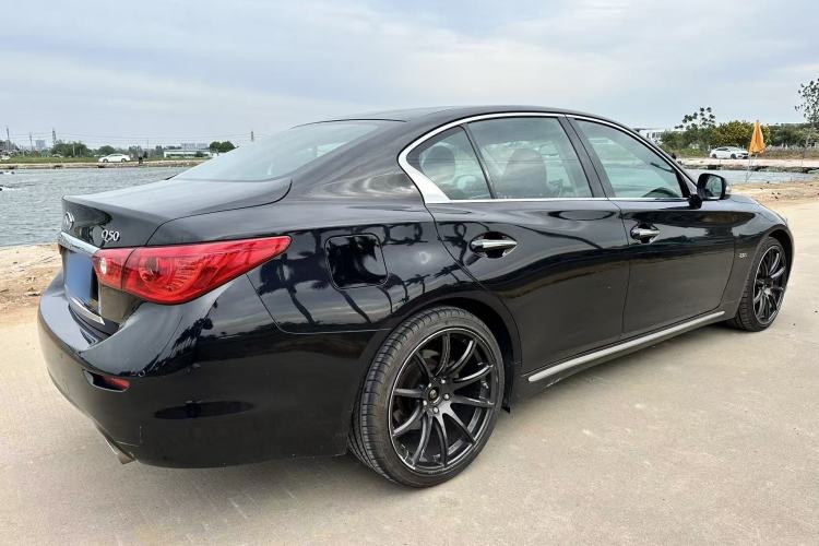Used Infiniti Q50L 2015 2.0T Enjoyment Edition