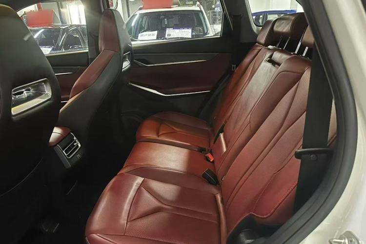 Used CHANGAN CS75 PLUS 2022 Second-Generation 2.0T Automatic Prestige Model
