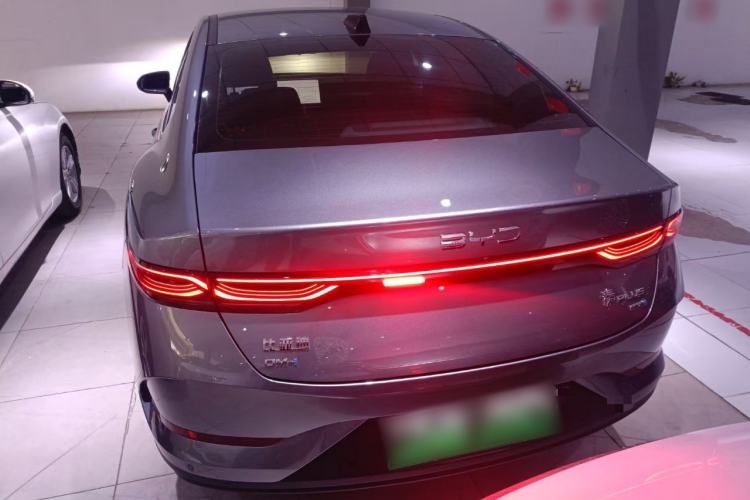 Used BYD Qin PLUS 2025 DM-i Smart Drive 55KM Beyond Model
