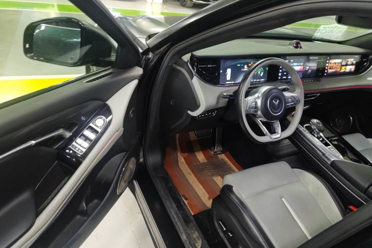 Used VOYAH FREE 2022 DNA Pure Electric Model Driver Seat