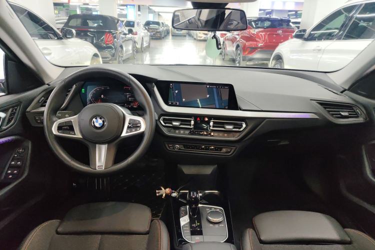 Used BMW 2 Series 2021 225i 4-Door Coupe M Sport Package Center Console