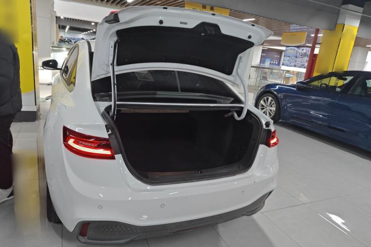 Used Geometry A 2021 Pro Enjoy High-Dimensional Range Edition 430 km A430 Square Version