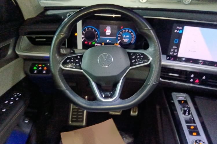 Used Volkswagen Tavendor 2023 380TSI Four-Wheel Drive R-Line Cruise Edition
