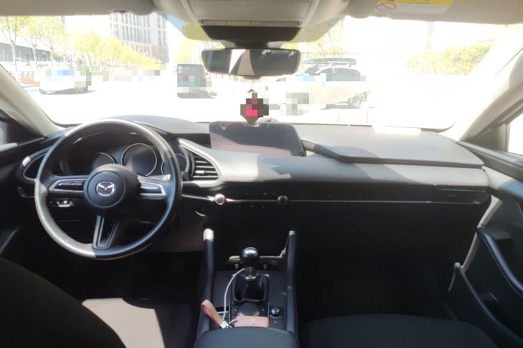 Used Mazda 3 Axela 2022 1.5L Manual ZhiMei Edition

