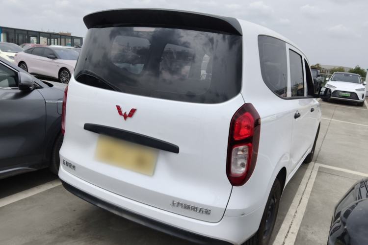 Used Wuling Hongguang New Energy 2024 All-Electric Model 300KM Standard Version
