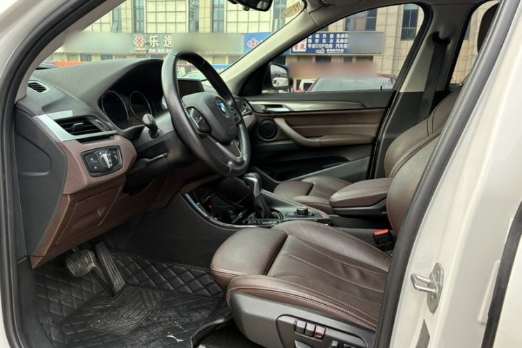 Used BMW X1 2019 sDrive18Li Premium Edition Interior 5