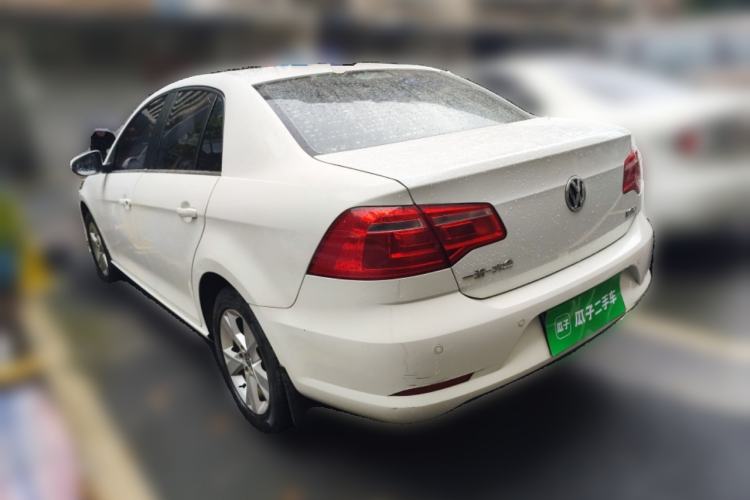 Used Volkswagen Bora 2014 1.6L Automatic Comfort Model Rear Left 45 Deg