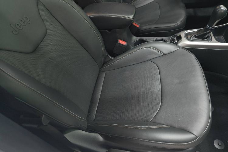 Used Jeep Compass 2017 200T Automatic Family Edition