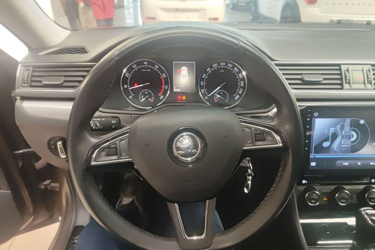 Used Skoda Superb 2016 TSI280 DSG Innovation Edition
