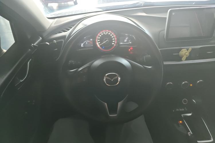 Used Mazda 3 Axela 2016 Sedan 1.5L Automatic Comfort Model