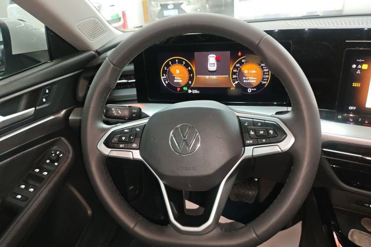 Used Volkswagen Lamando 2024 Lavida L 280TSI DSG Trendy Spicy Edition Steering Wheel