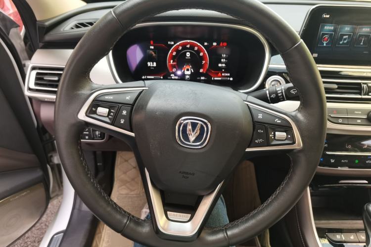 Used CHANGAN Raeton CC 2018 1.5T Automatic Zunya Model China V Standard Steering Wheel