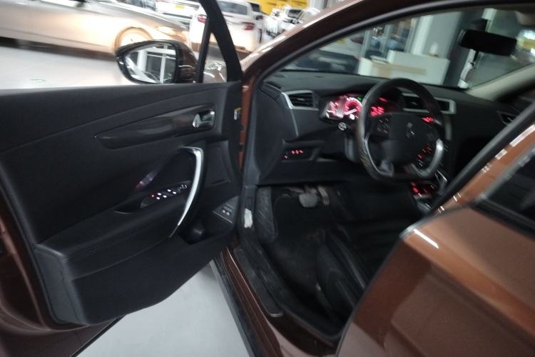 Used DS 6 2016 1.6T Comfort Edition THP160