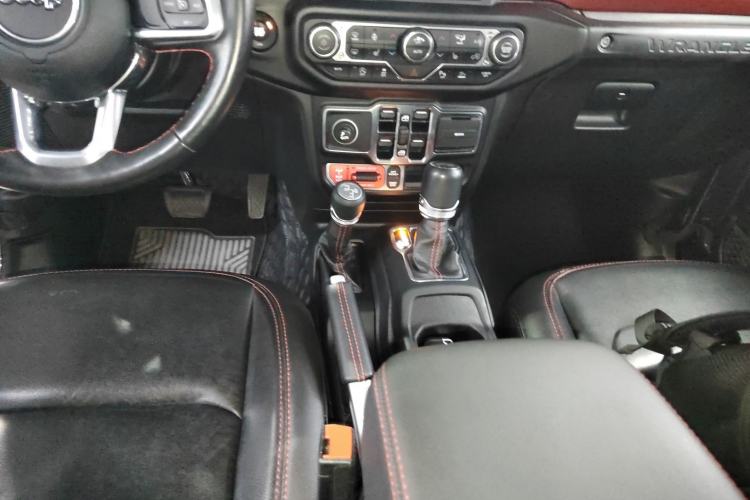 Used Jeep Wrangler 2021 2.0T Robin Hood Four-Door Edition