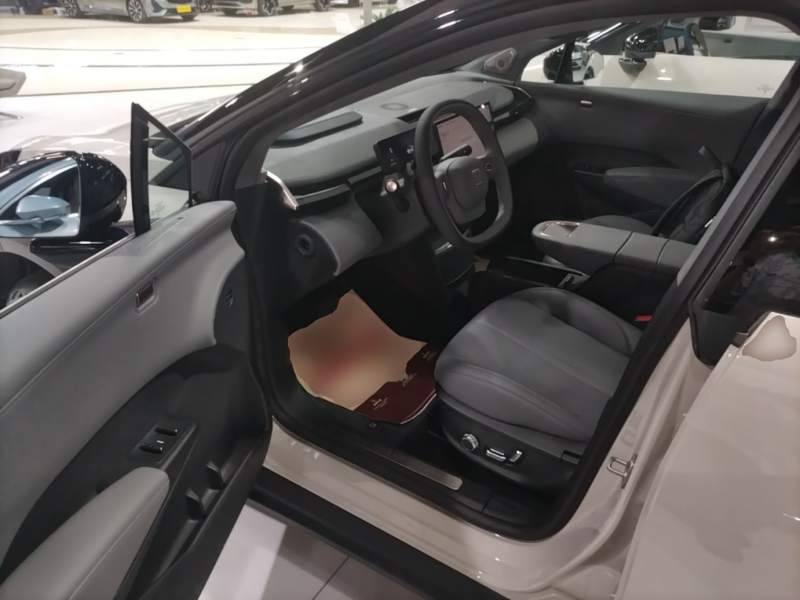 Used Zeekr X 2025 5-Seater Long-Range Version — 15