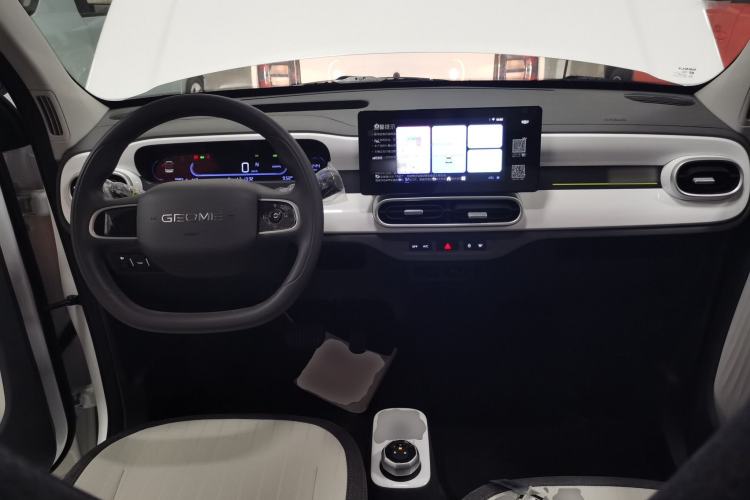 Used Geely Galaxy Panda 2025 210 km – Yuanqi Bear
