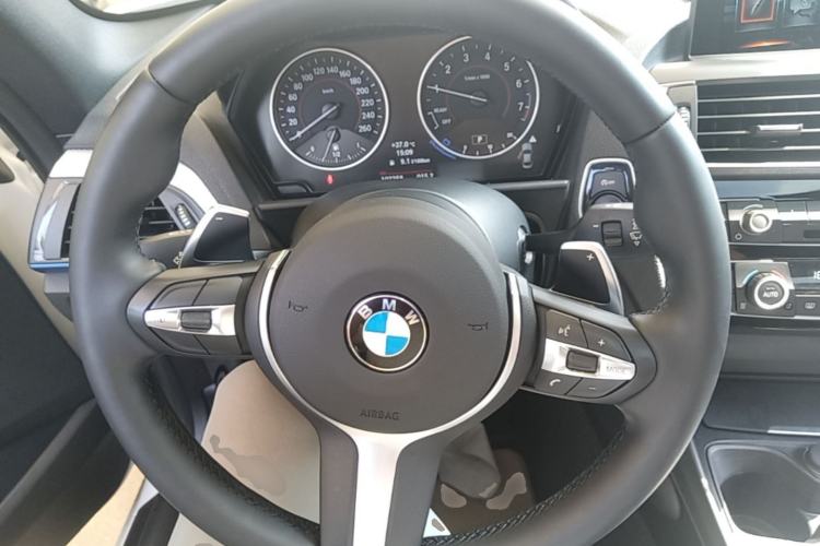 Ojetý BMW 2 Series 2017 M240i