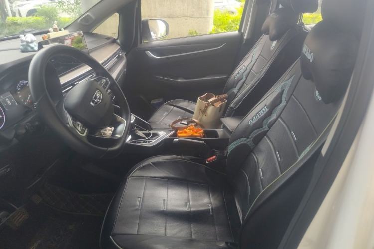 Used Geely Auto Vision X3 2021 PRO 1.5L CVT Deluxe Model
