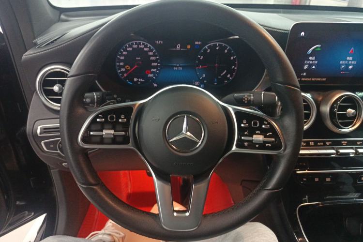 Used Mercedes-Benz GLC 2022 Second Facelift GLC 260 L 4MATIC Luxury Edition
