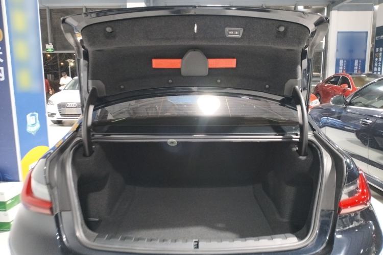 Used BMW 3 Series 2023 325Li M Sport Night Edition Package Trunk