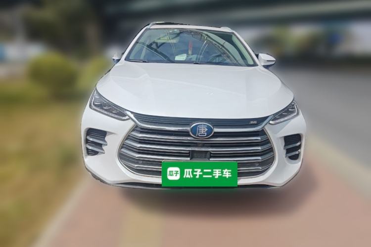 Used BYD Tang New Energy 2018 DM 2.0T All-Wheel Drive Smart Connectivity Luxury Model 7 Seats China V Emission Standard