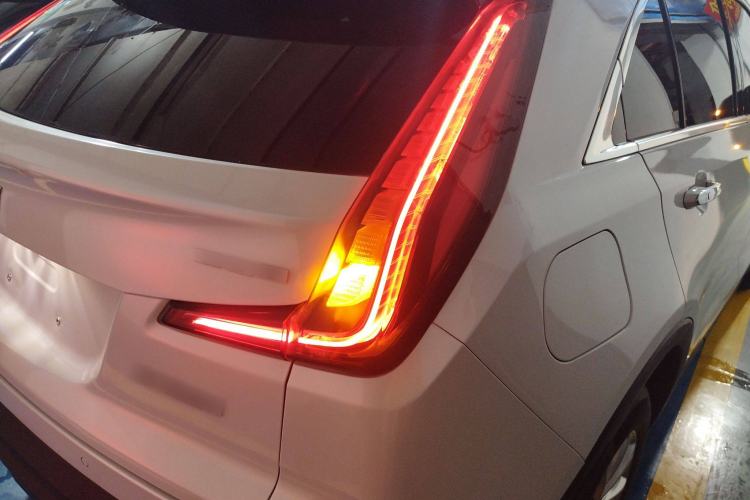 Used Cadillac XT4 2021 28T Two-Wheel Drive Tech Edition