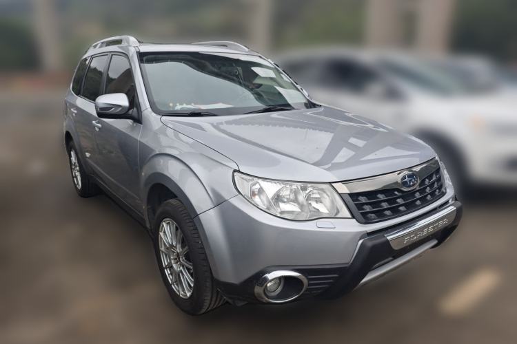 Used Subaru Forester 2011 2.5XS Automatic Luxury Edition Front Right 45 Deg