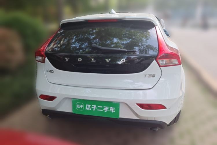 Used Volvo V40 2018 T3 Zhiya Edition
