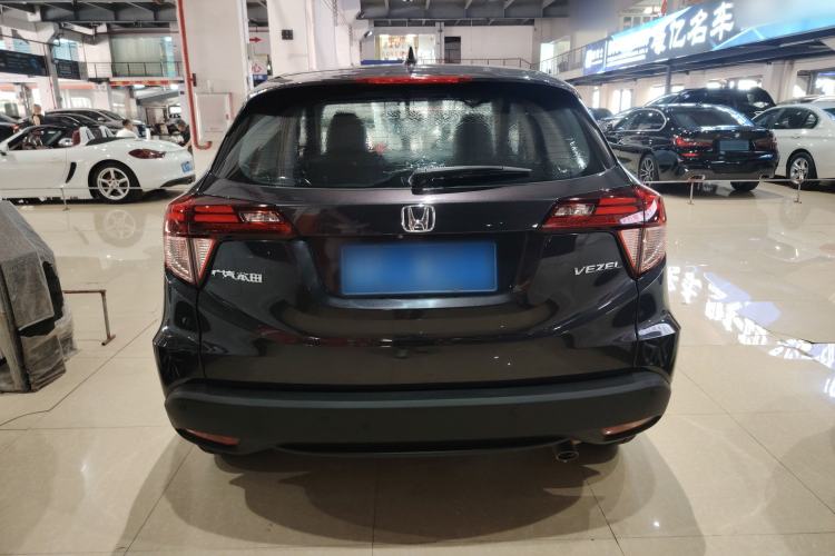 Used Honda Vezel 2017 1.8L CVT Front-Wheel Drive Pioneer Edition