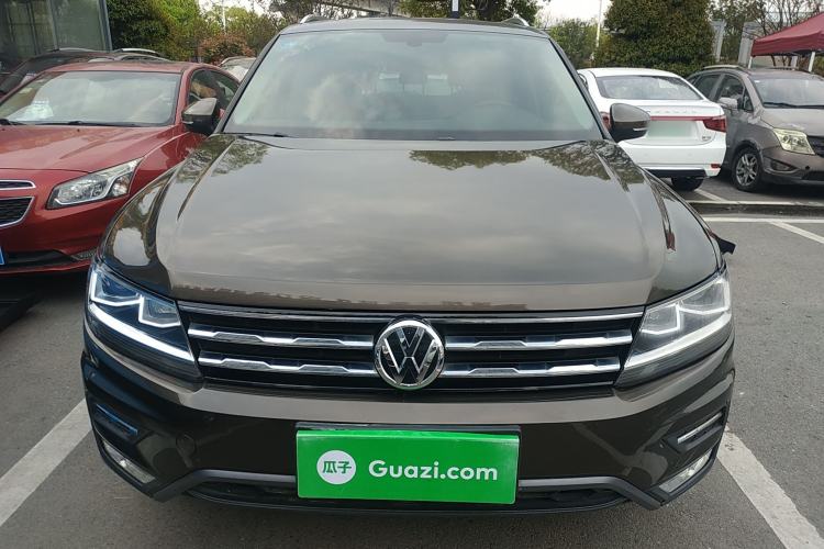 Used Volkswagen Tiguan L 2017 330TSI Automatic Two-Wheel Drive Luxury Edition Front