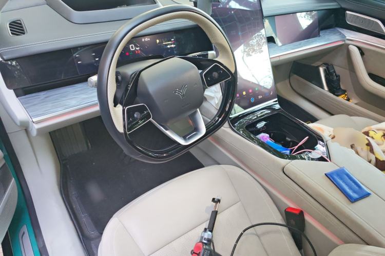 Used NETA S 2022 All-Electric 650 km Four-Wheel Drive Premium Version