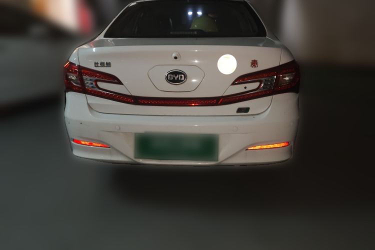 Used BYD Qin New Energy 2015 1.5T Dual-Crown Flagship Plus Edition Rear