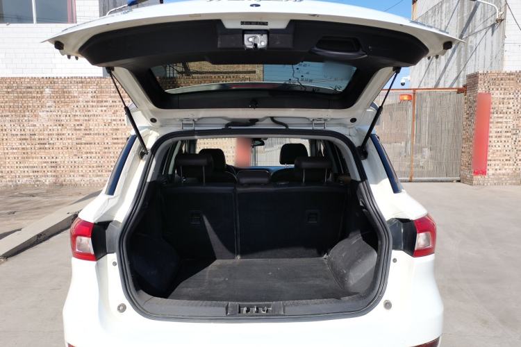 Used GAC Trumpchi GS4 2015 200T Manual Luxury Edition Trunk