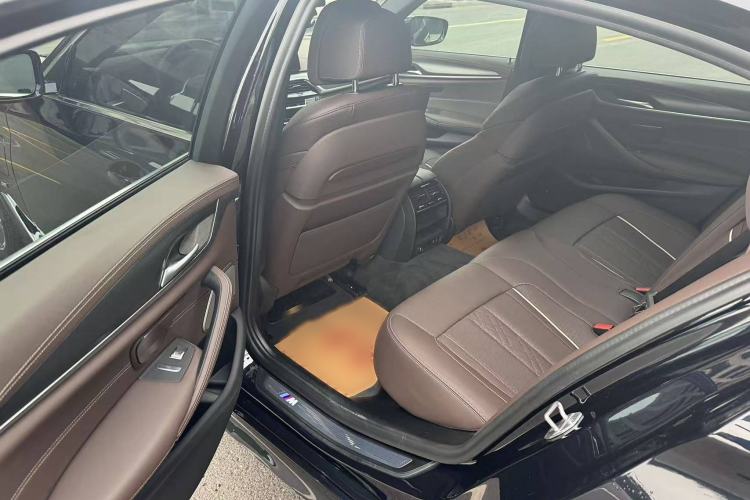 Used BMW 5 Series New Energy 2021 535Le Pioneer Edition M Sport Package