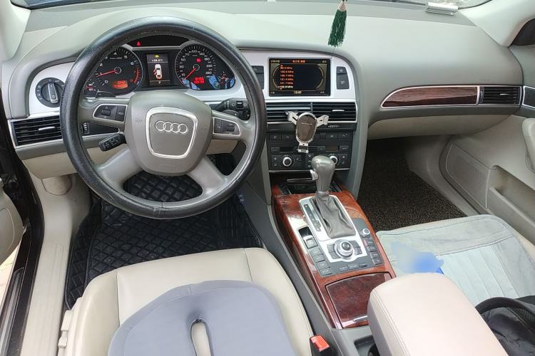 Used Audi A6L 2011 2.4L Technology Edition
