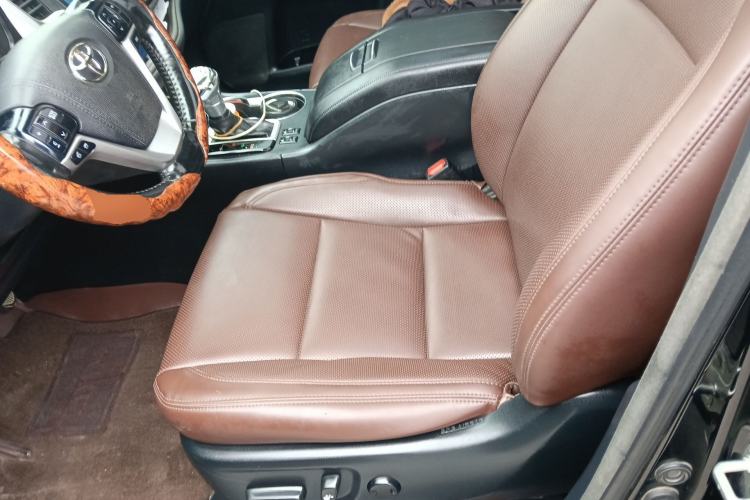 Used Toyota Highlander 2015 2.0T Four-Wheel Drive Luxury Edition 7-Seater Left Front Seat