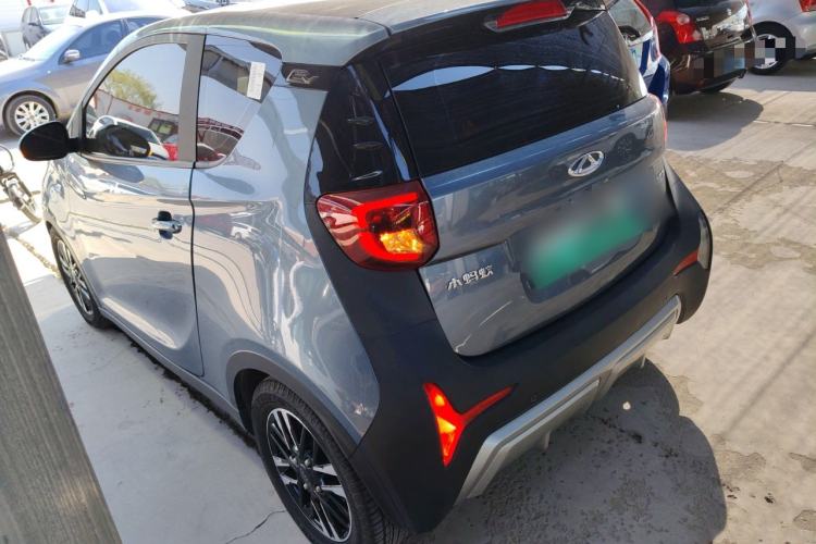 Used Chery QQ Little Ant 2022 Restyled Version Sweet Pink Edition Half-Sugar Version 28.8 kWh 30 kW 301 km Rear Left 45 Deg