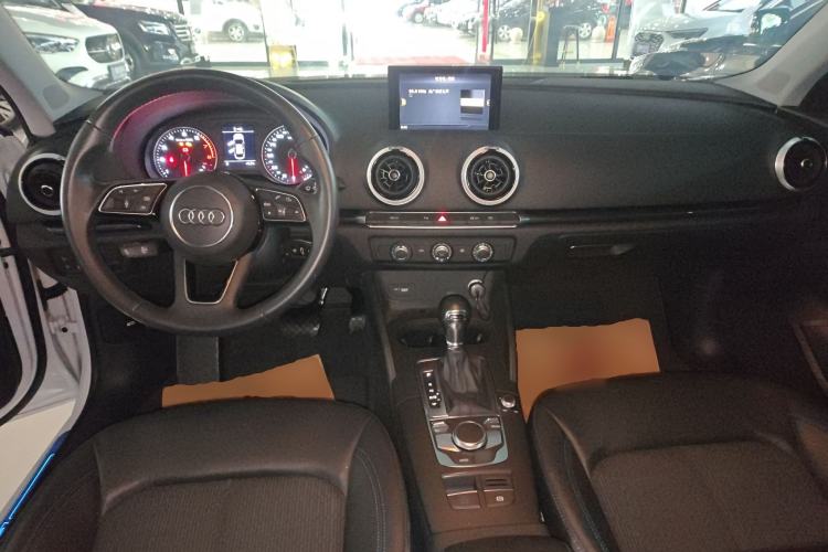 Used Audi A3 2020 Limousine 35 TFSI Fashion Edition China VI Emission Standard