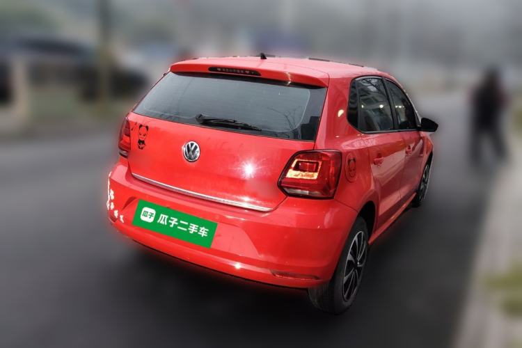 Used Volkswagen Polo 2016 1.6L Automatic Comfort Model
