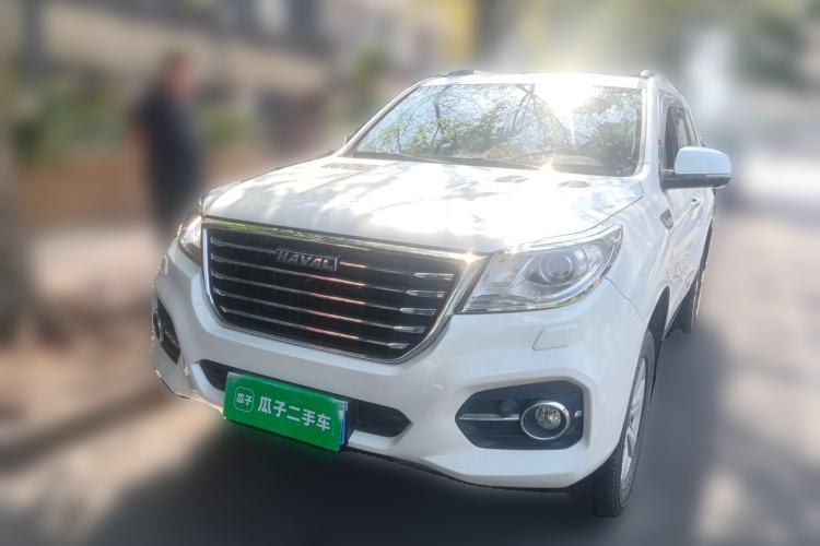 Used Haval H9 2017 2.0T Gasoline 4x4 Luxury 7-Seater